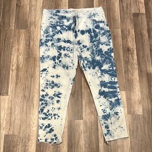 Levi's Blue and White Tie-Dye Skinny Jeans